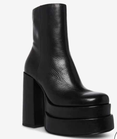 Boot - Picture 2 of 4